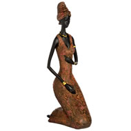 AFRICAN LADY KNEELING