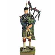  Highlanders  Piper  Figurine