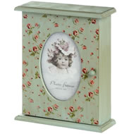  Kidson  Style  Key  Box  With  Frame  On  The  Front