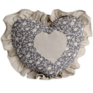  Bonheur  Heart  Shaped  Cushion    Xx  Sale  Xx