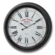  Lime  Street  Liverpool  Clock