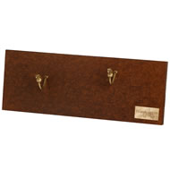 WOODEN PLAQUE GUN HOLDER