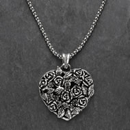  Short  Antique  Silver  Necklace  &  Pendant