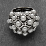 Expandable Antique Silver Ring With White Pearl Expandable Antique Silver Ring With White Pearl