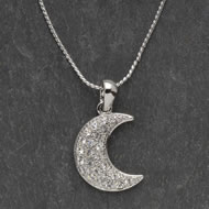  Short  Silver  Necklace  With  Clear  Crystal  Pendant