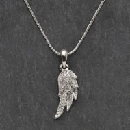  Short  Silver  Necklace  With  Clear  Crystal  Pendant