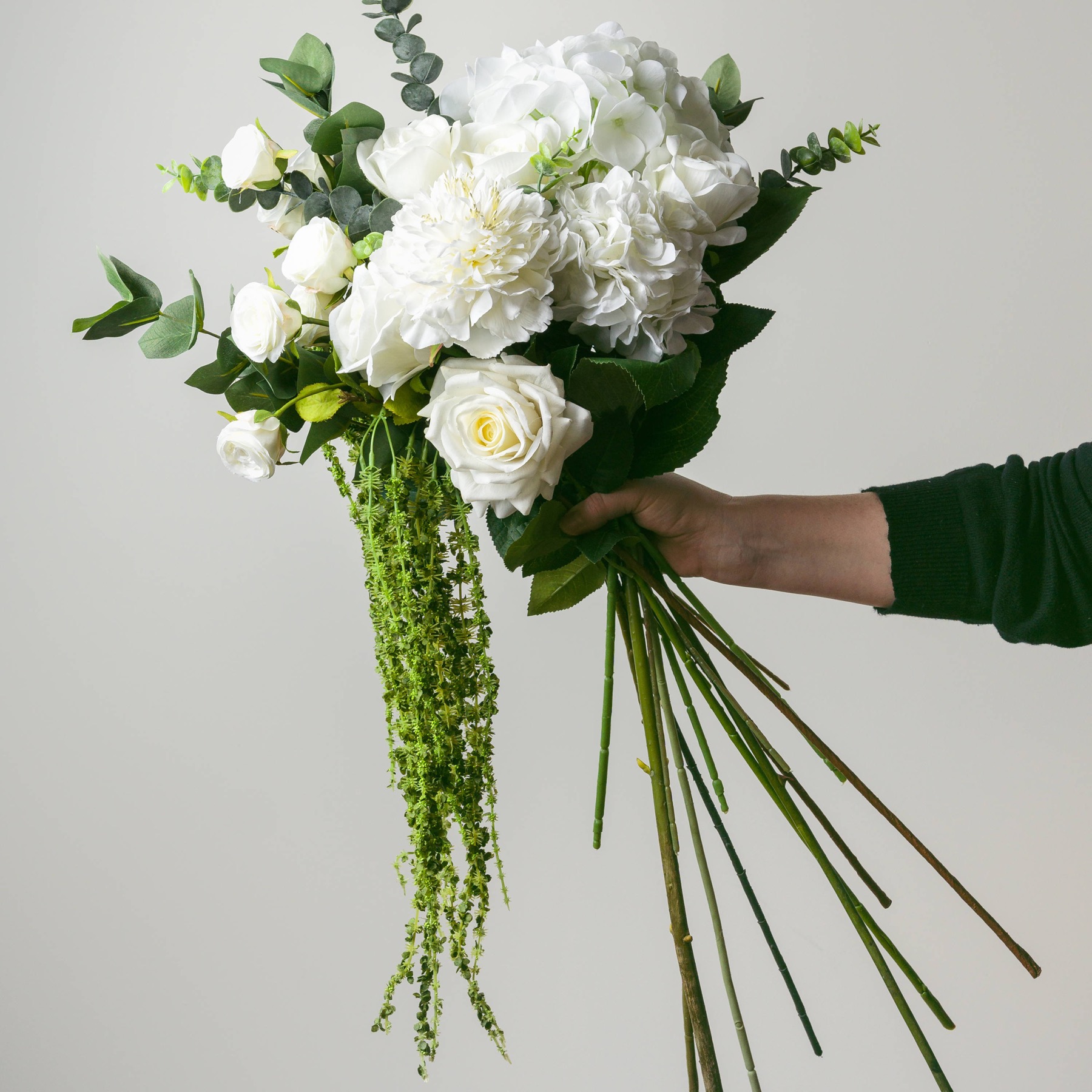 Traditional White Rose - Image 8