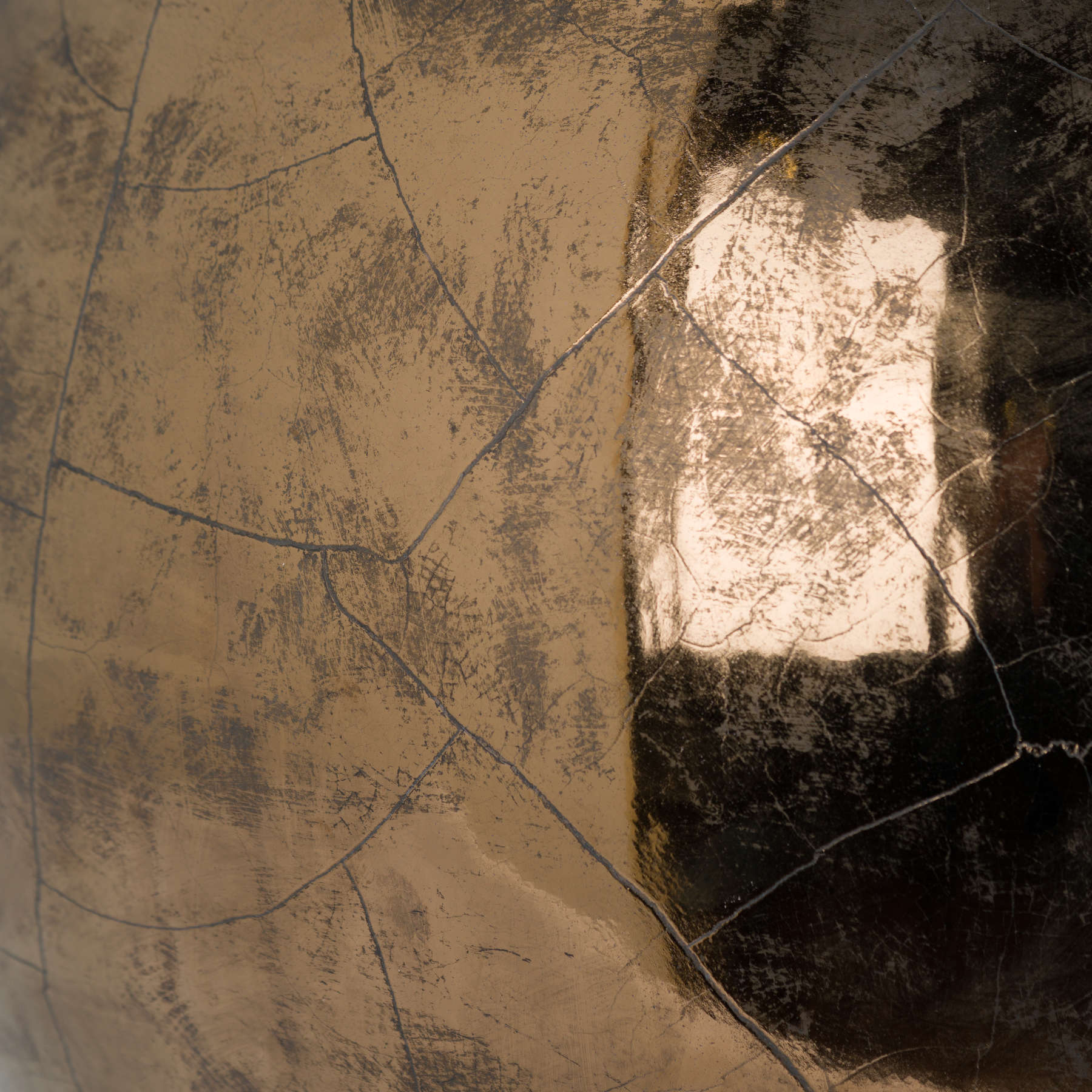Regola Bronze Metallic Ceramic Table Lamp - Image 2