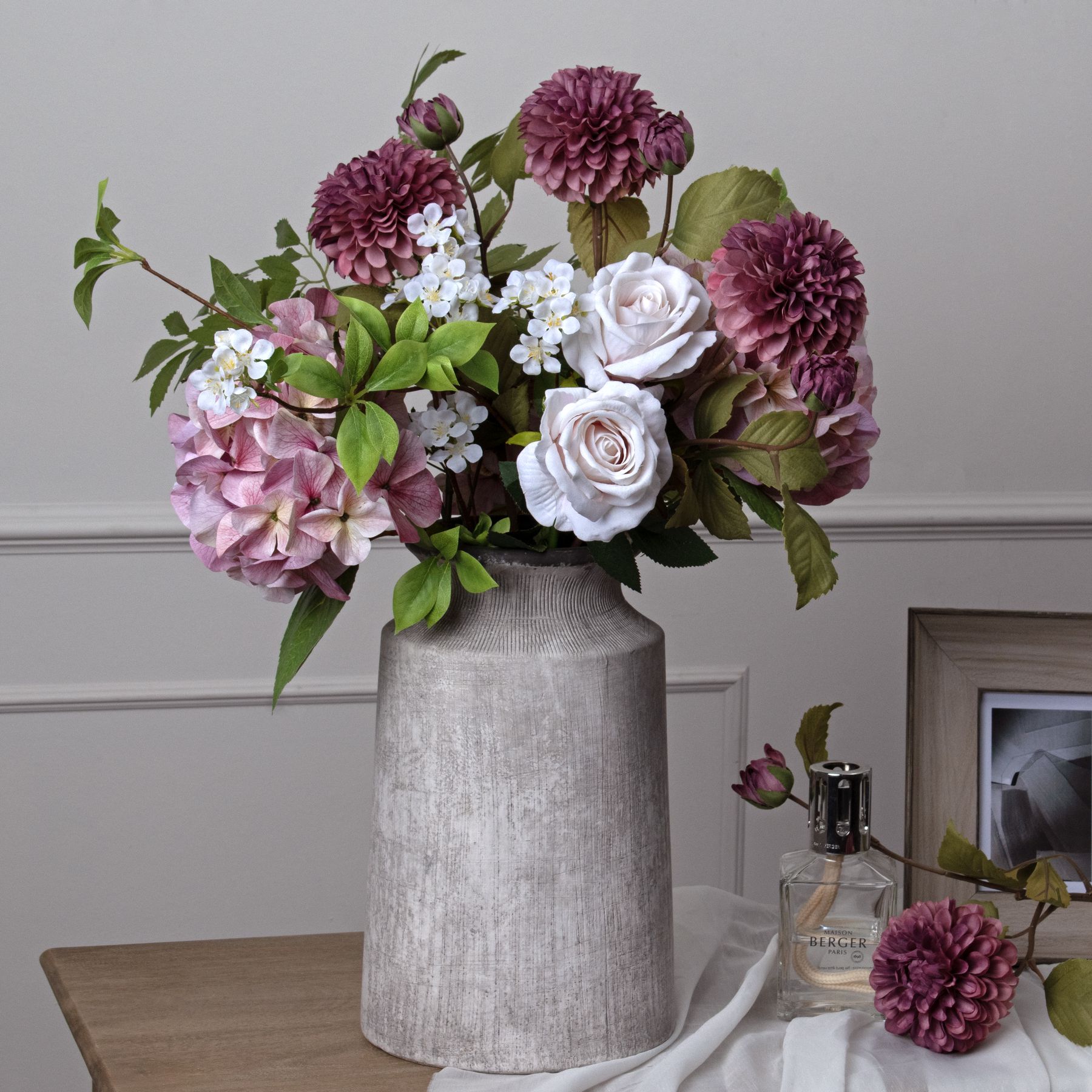 Shabby Pink Single Hydrangea - Image 4