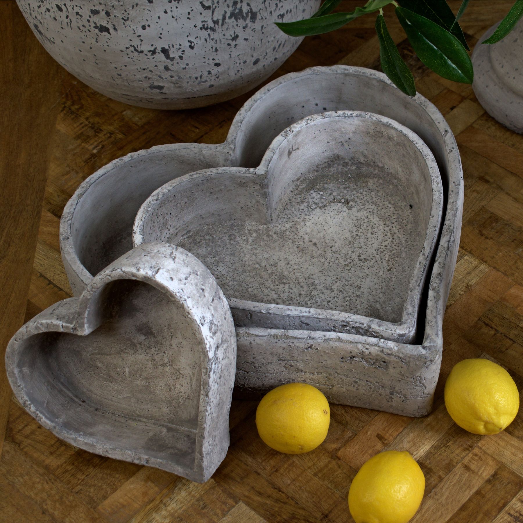Set Of Three Large Stone Ceramic Dishes - Image 4