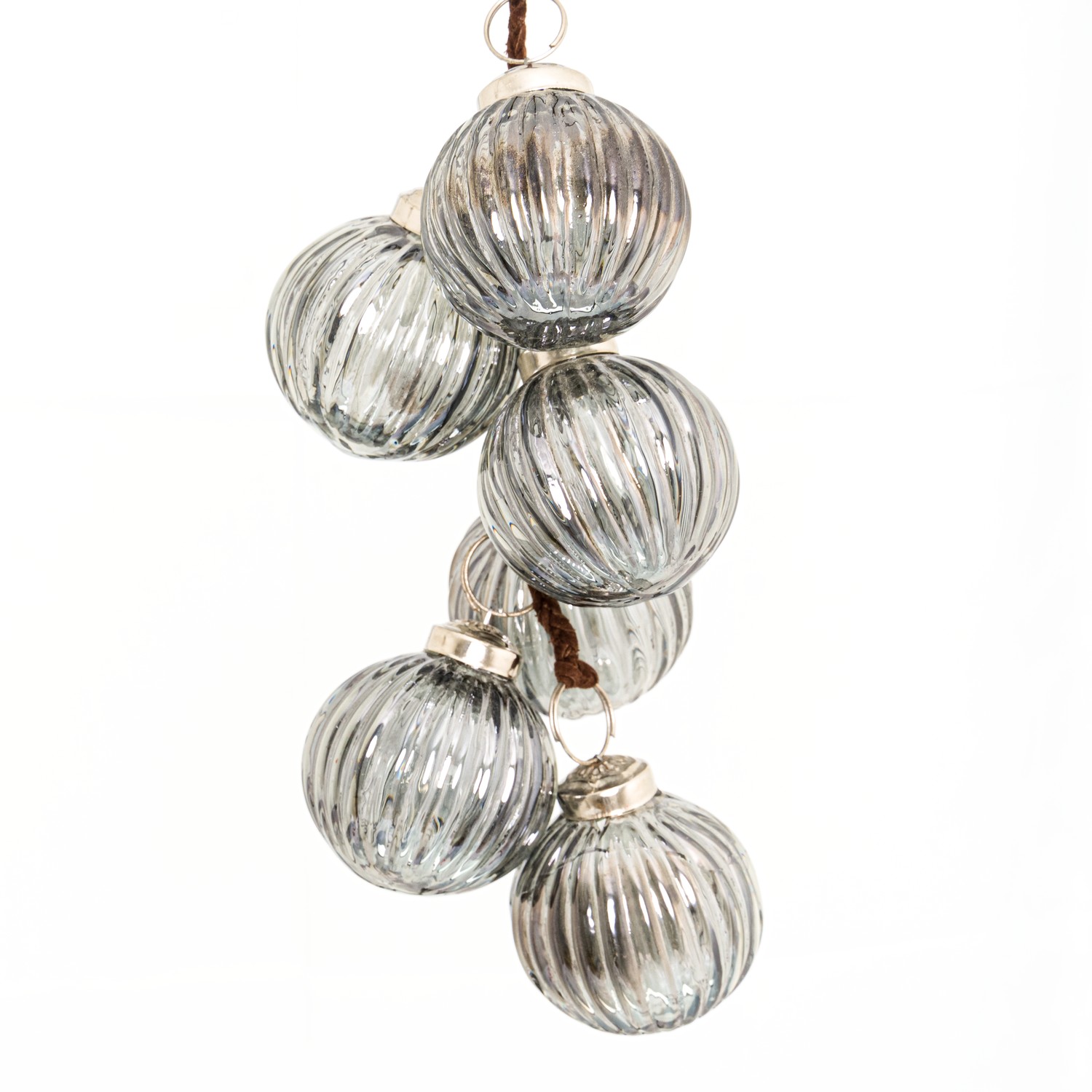The Noel Collection Smoked Midnight Fluted Bauble Cluster - Image 1