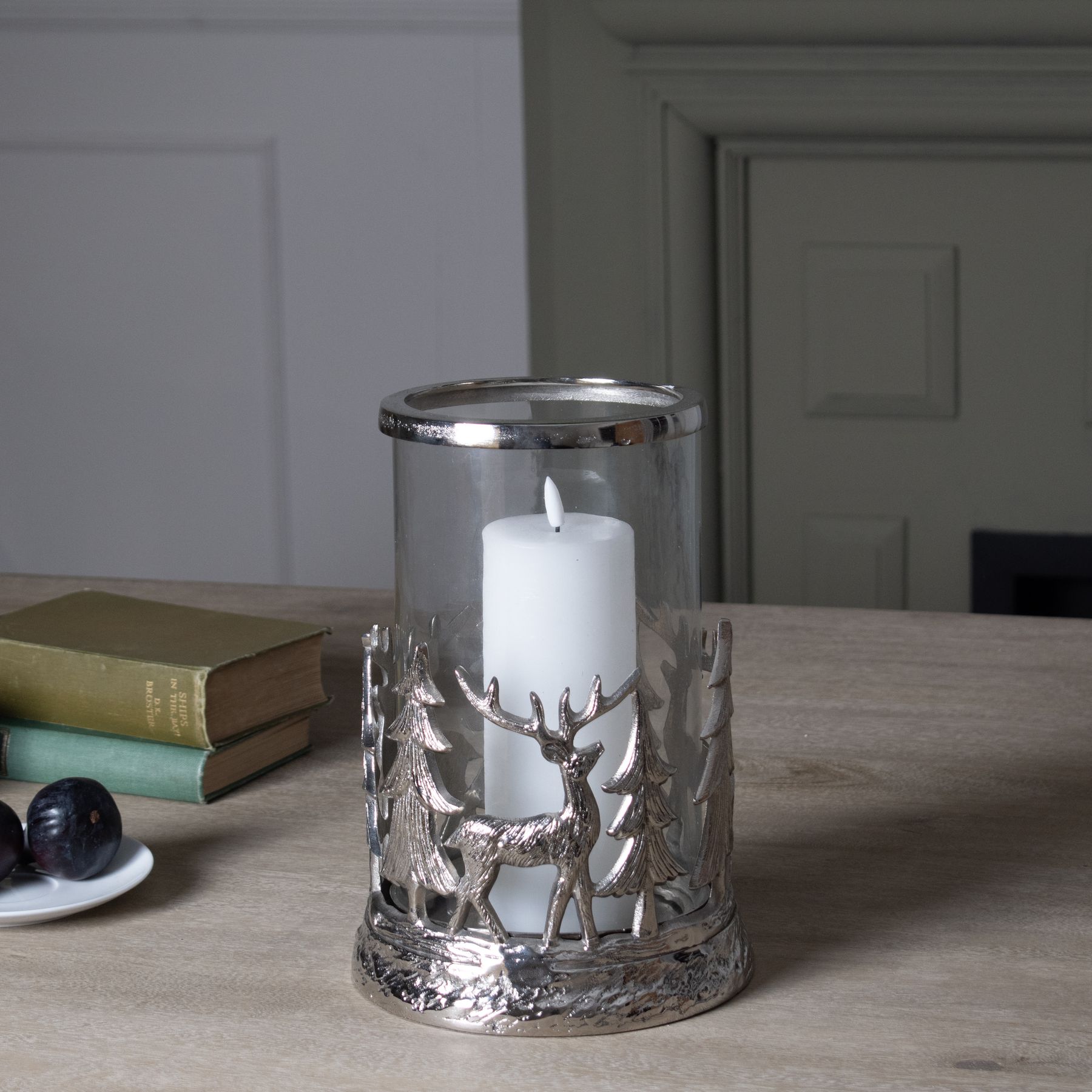 Silver Stag Scene Hurricane Lantern - Image 3