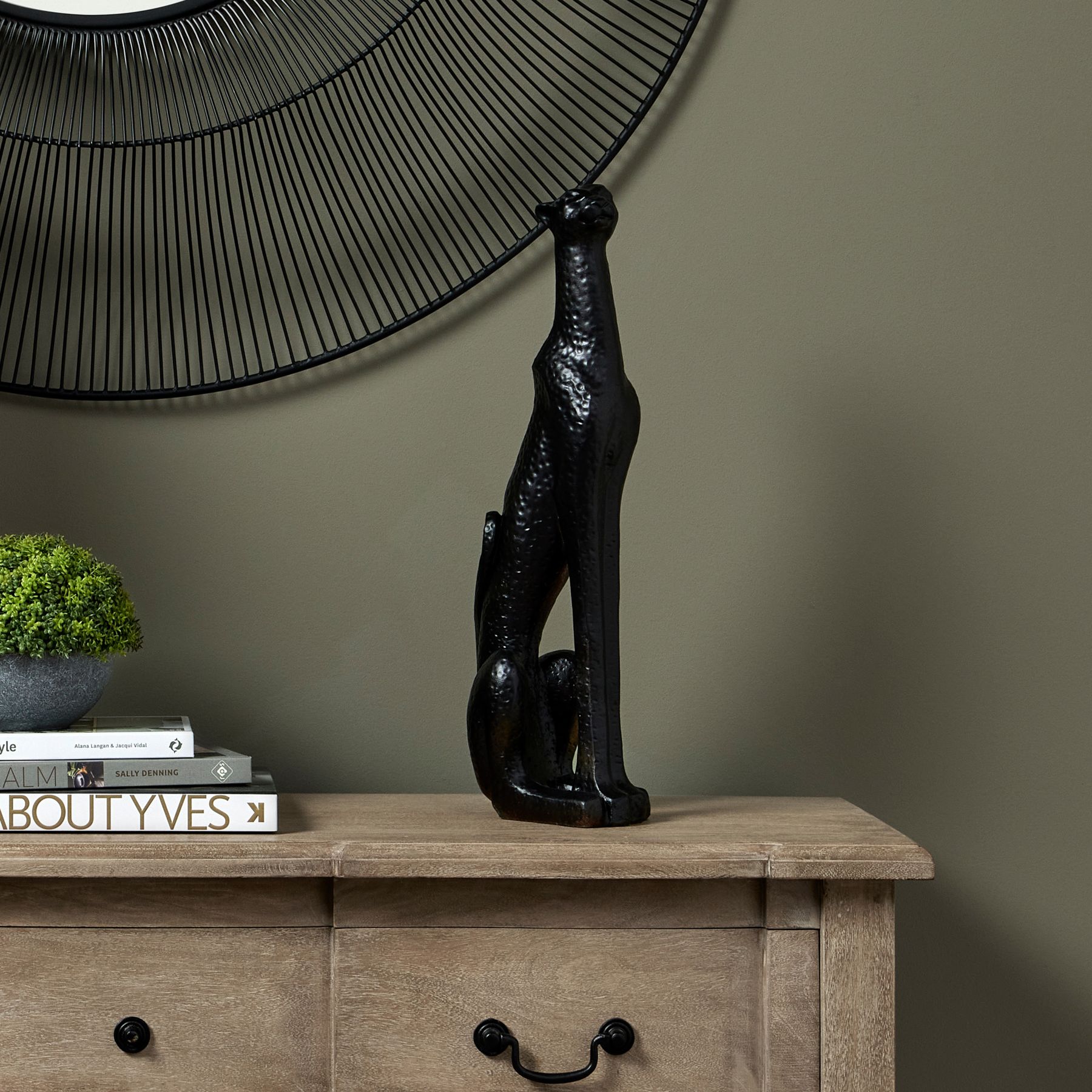 Black Leopard Standing Ornament - Image 5