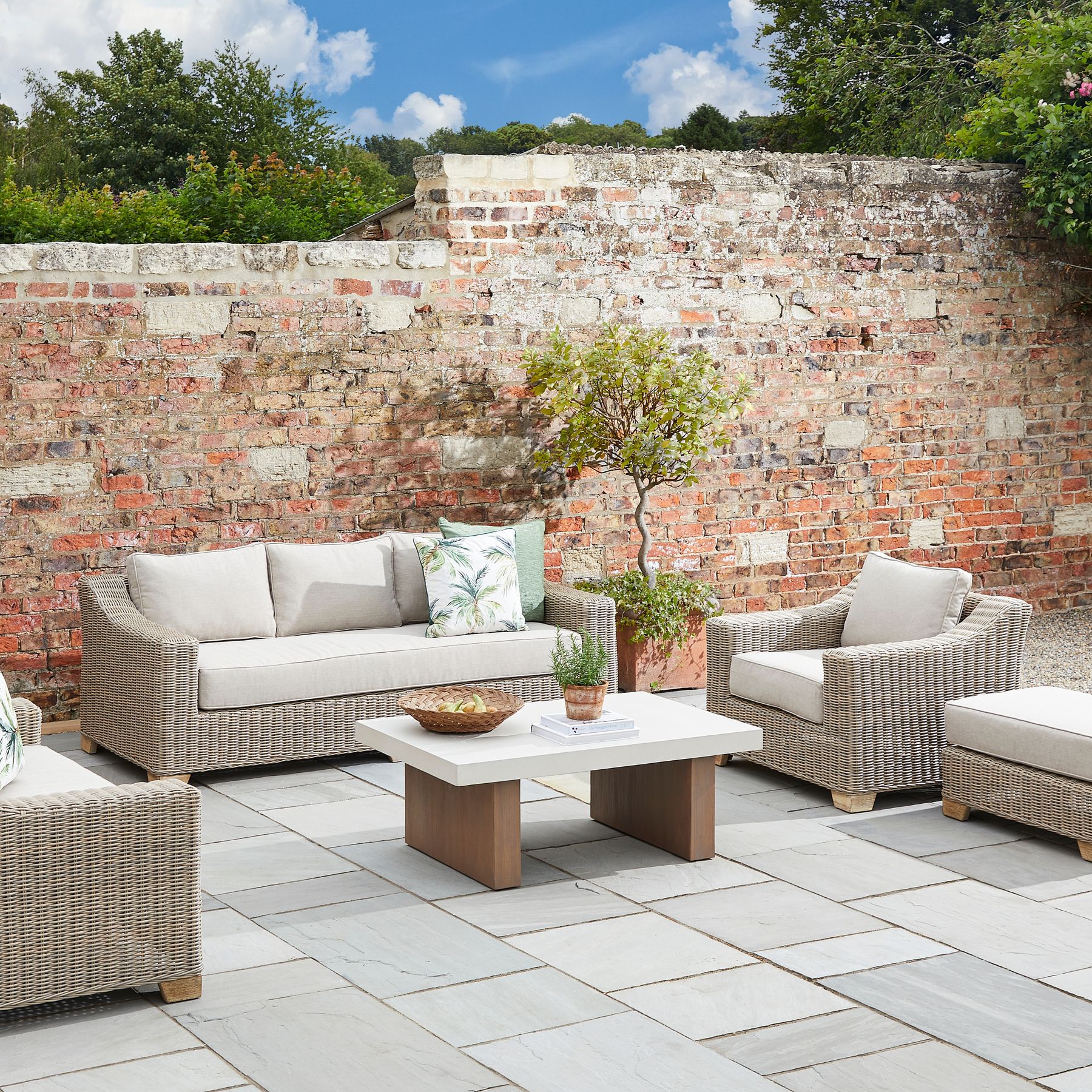 Capri Collection Outdoor Armchair - Image 5