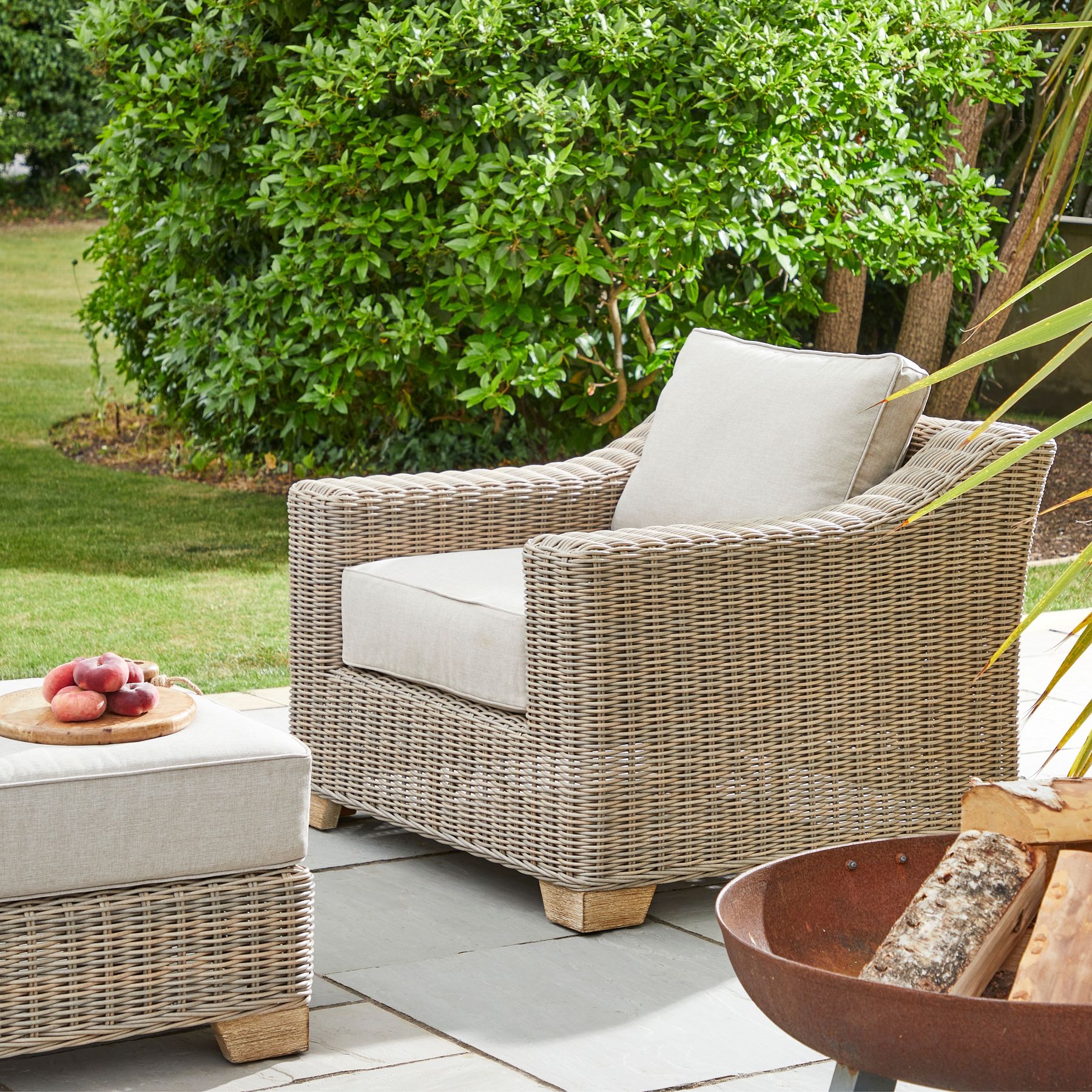 Capri Collection Outdoor Armchair - Image 7