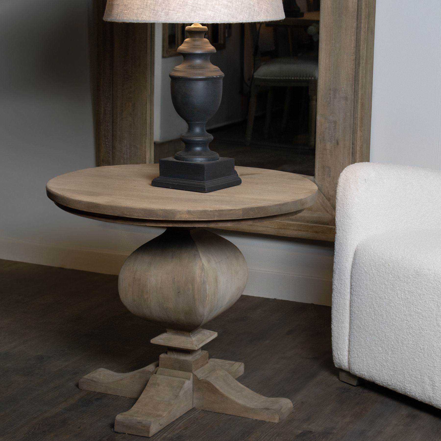 Copgrove Collection Pedestal Side Table - Image 4