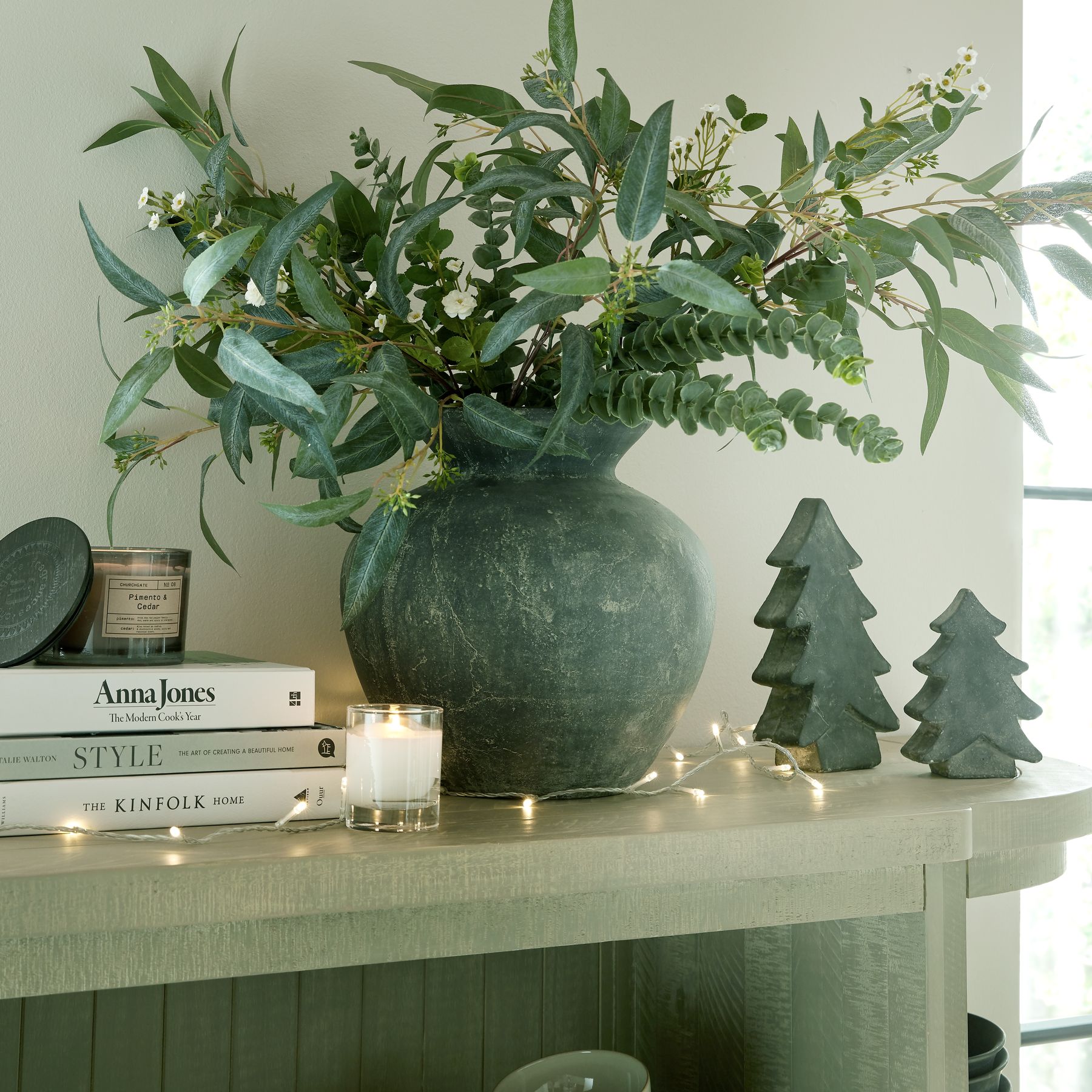 Amalfi Grey Small Christmas Tree - Image 4