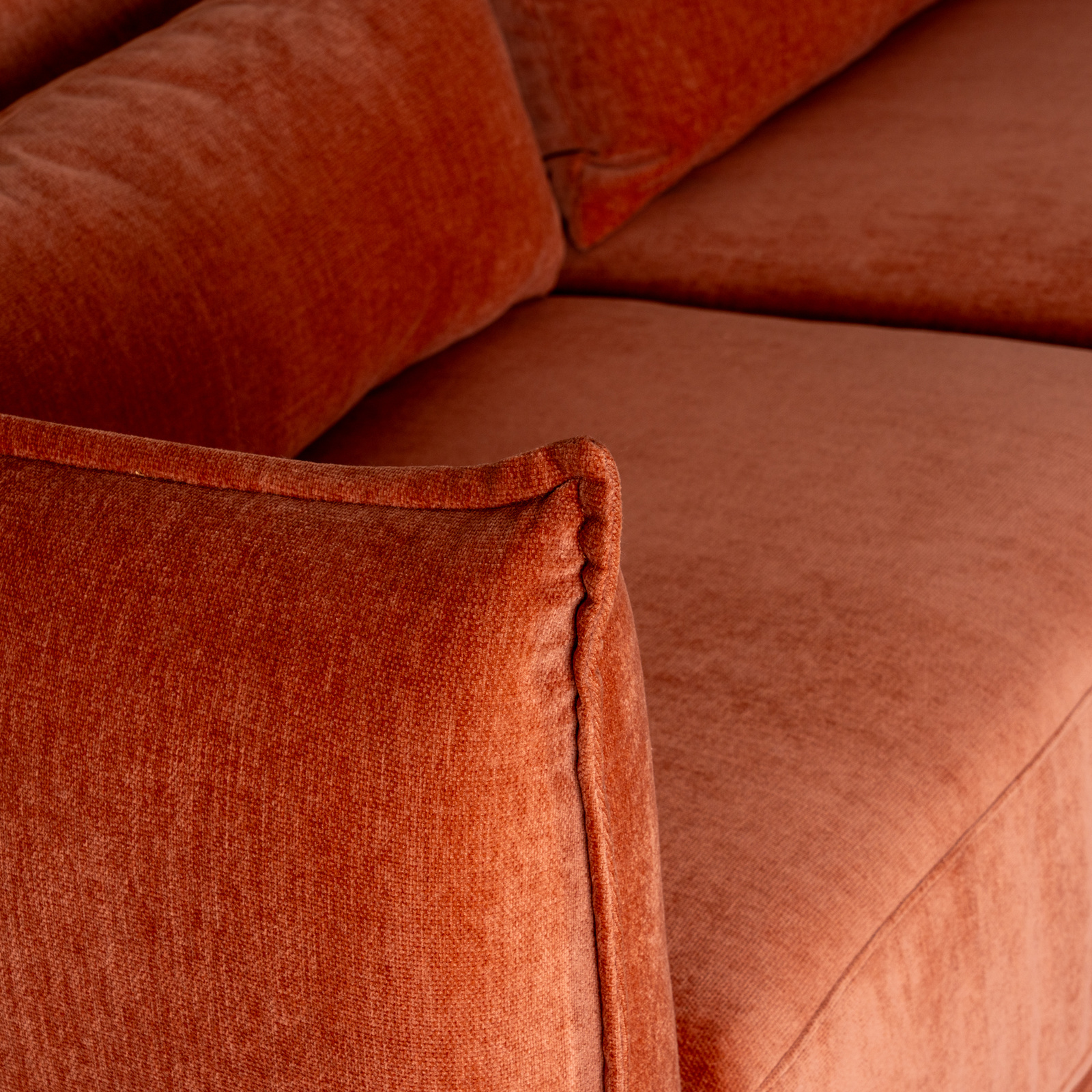 Pembroke Two Seater Sofa With Cushions - Image 8