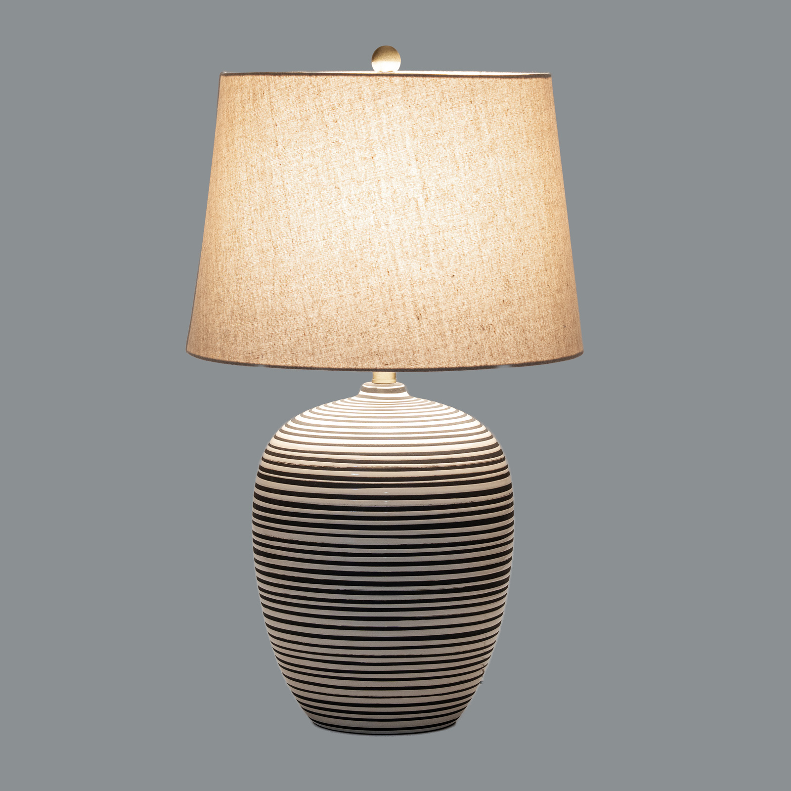 Harbour Ceramic Table Lamp With Linen Shade - Image 2