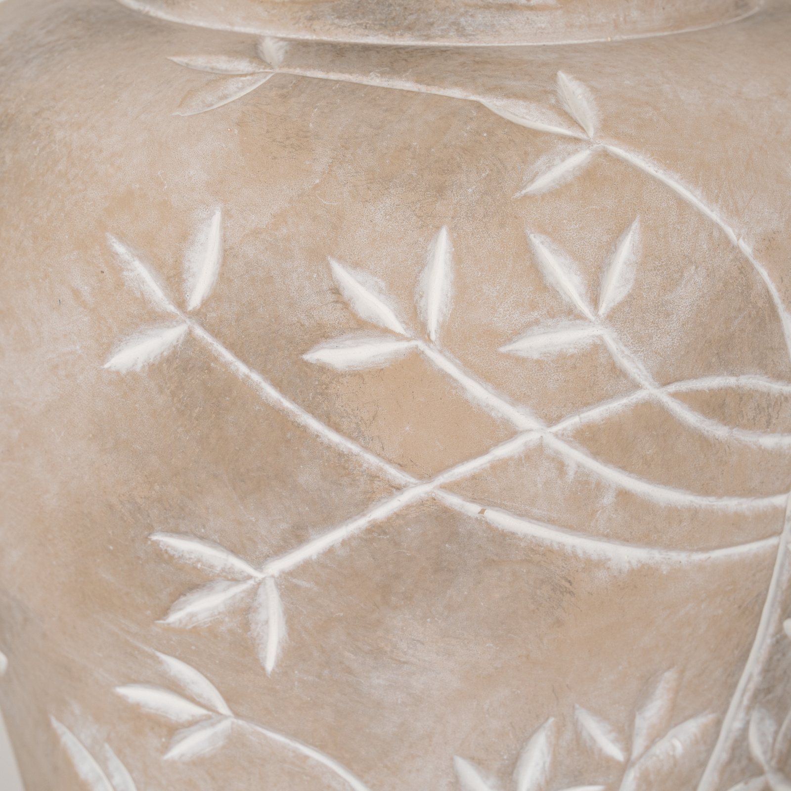 Large Lace Flower Ginger Jar - Image 5