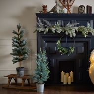 Christmas Fir Tree In Stone Pot - Thumb 5