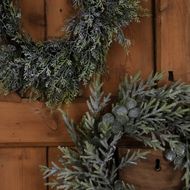 Frosted Pine Wreath With Pinecones - Thumb 4
